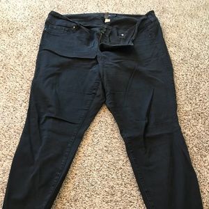 Torrid jeggings Black size 22r